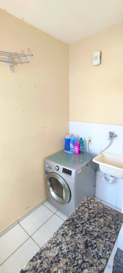 Quarto Privativo Com Apto Compartilhado Rio das Ostras Extérieur photo